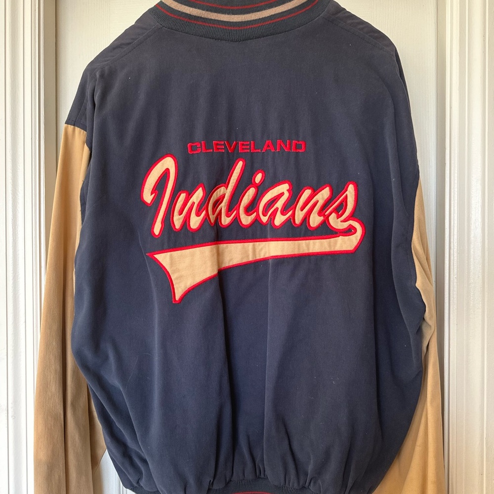 Mens Vintage Cleveland Indians JACKET. Size L.